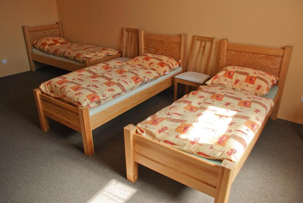 Hotel Marina Hermanuv Mestec Room photo