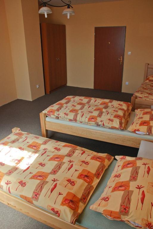 Hotel Marina Hermanuv Mestec Room photo